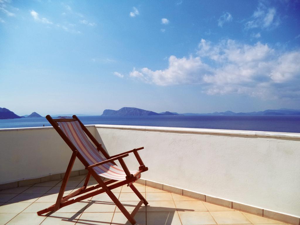 Vlichos Studio Apartment Hydra  Cameră foto